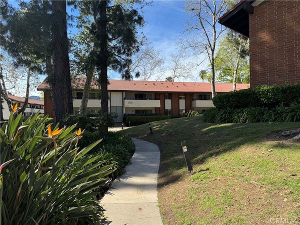 31567 Lindero Canyon , Unit 5, Westlake Village, CA 91361