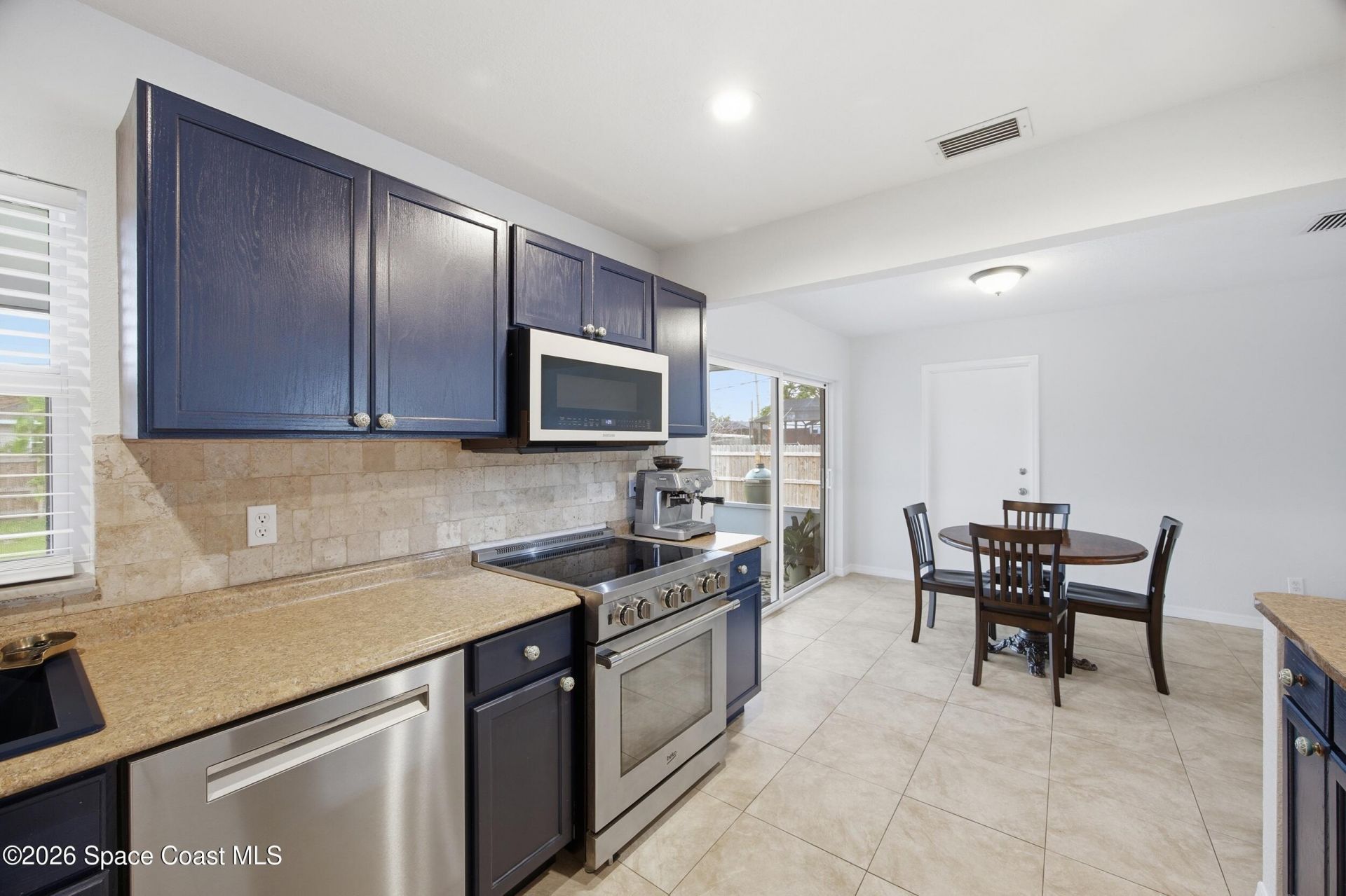 424 SE Fallon Drive, Port Saint Lucie, FL 34983 Photo