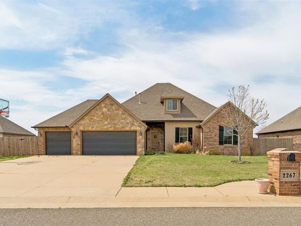 2267 Poplar Avenue NW , Piedmont, OK 73078