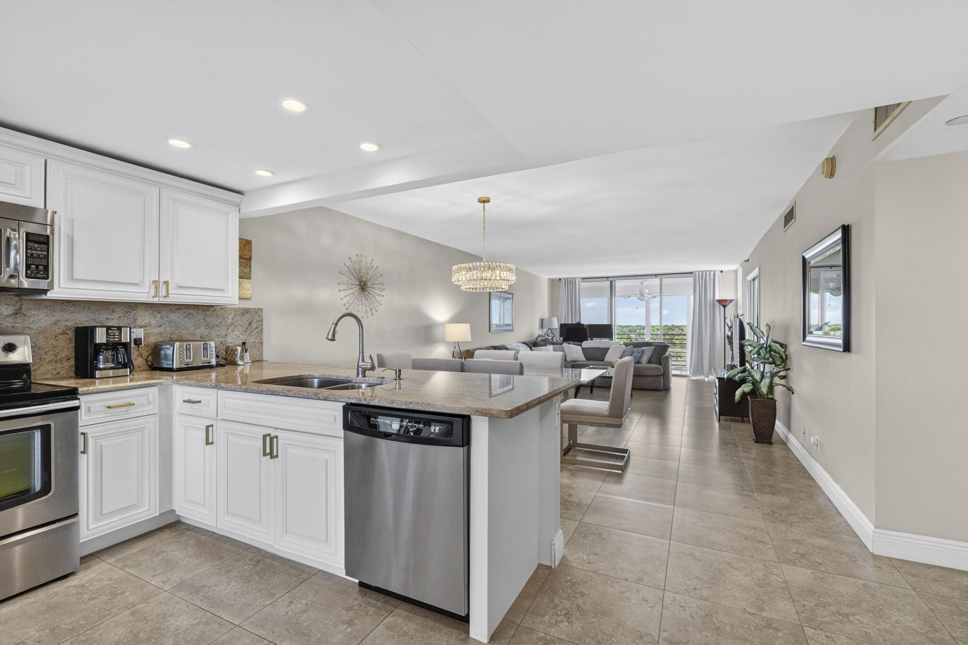 3499 Oaks Way, Unit 703, Pompano Beach, FL 33069 Photo