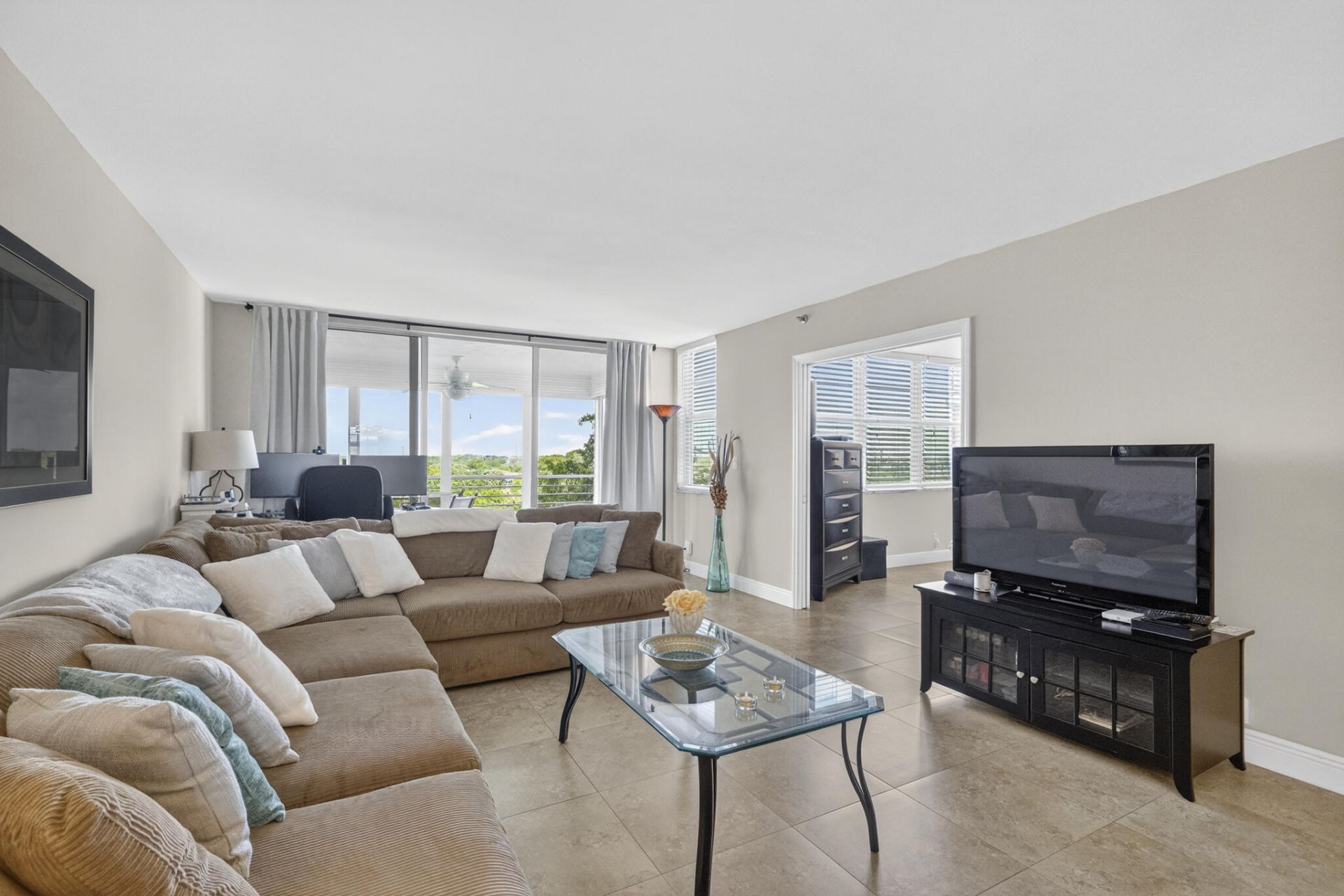 3499 Oaks Way, Unit 703, Pompano Beach, FL 33069 Photo