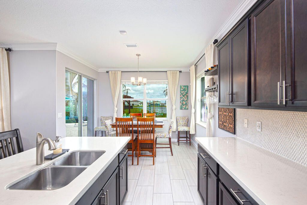 7742 NW Gladwell Lane, Port Saint Lucie, FL 34987 Photo