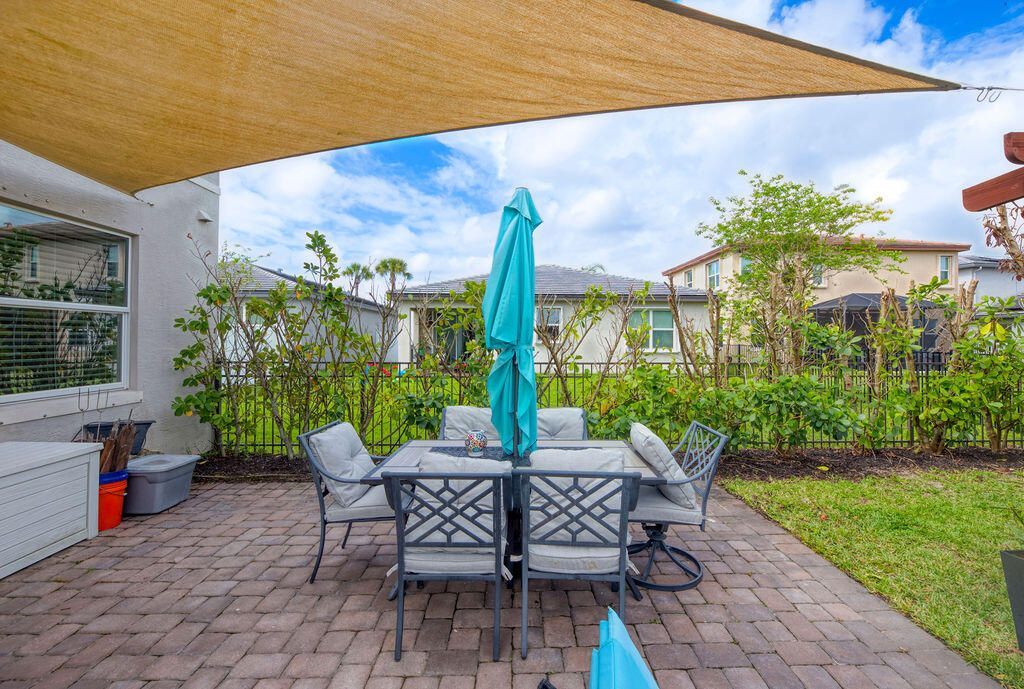 7742 NW Gladwell Lane, Port Saint Lucie, FL 34987 Photo