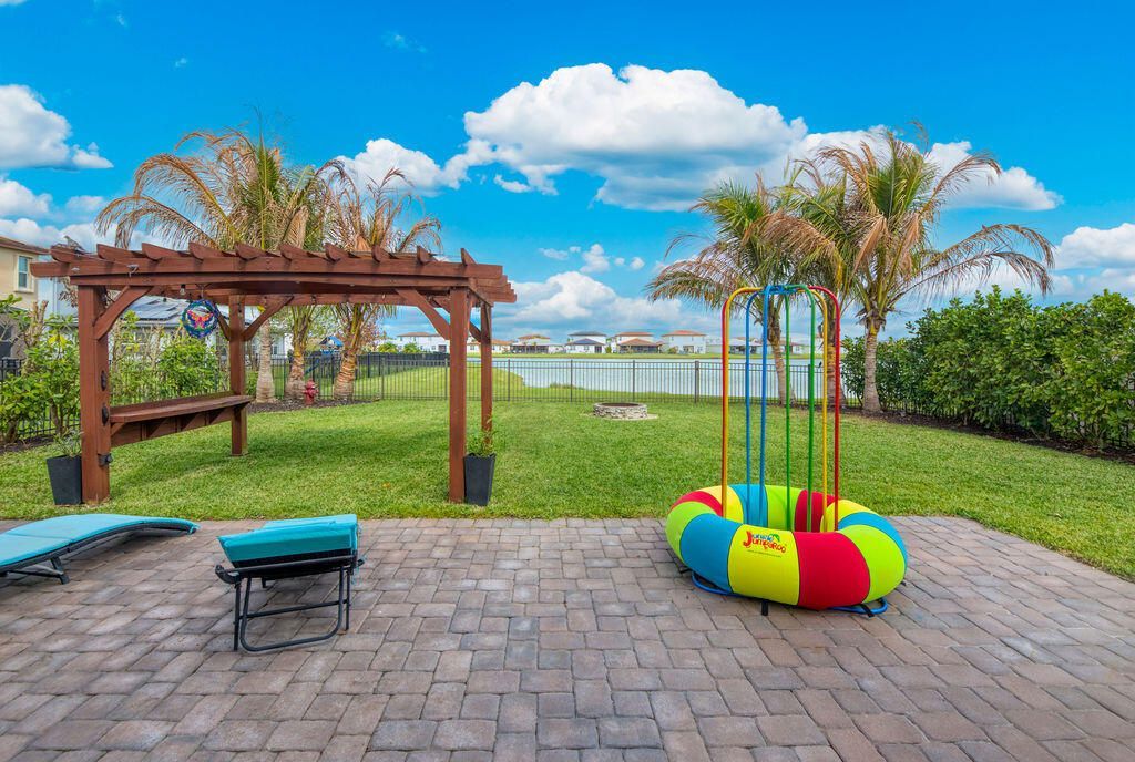 7742 NW Gladwell Lane, Port Saint Lucie, FL 34987 Photo