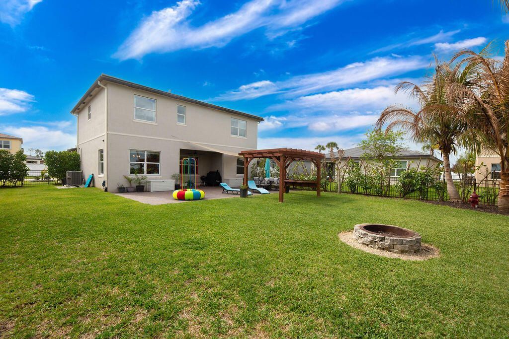 7742 NW Gladwell Lane, Port Saint Lucie, FL 34987 Photo