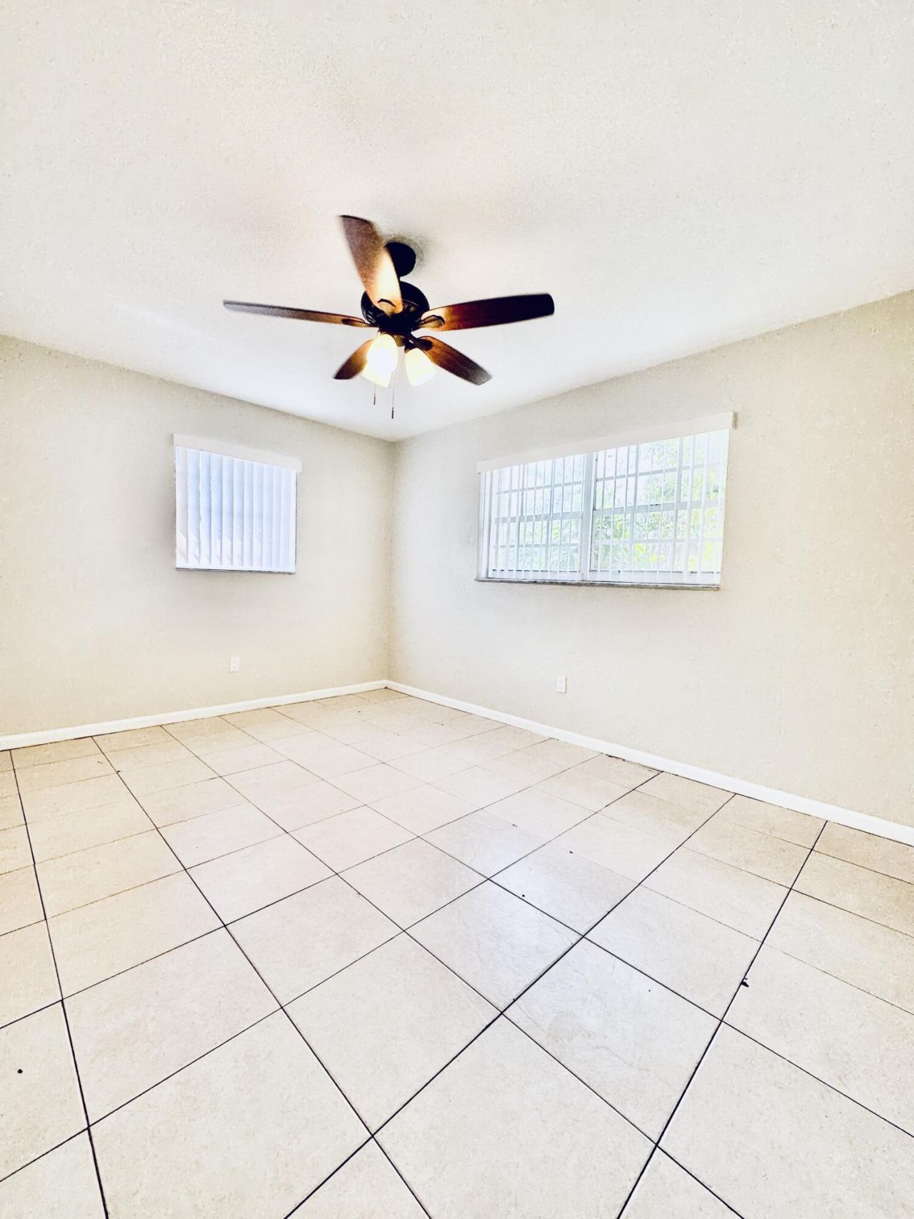 2849 SW 8th Street, Fort Lauderdale, FL 33312 Photo