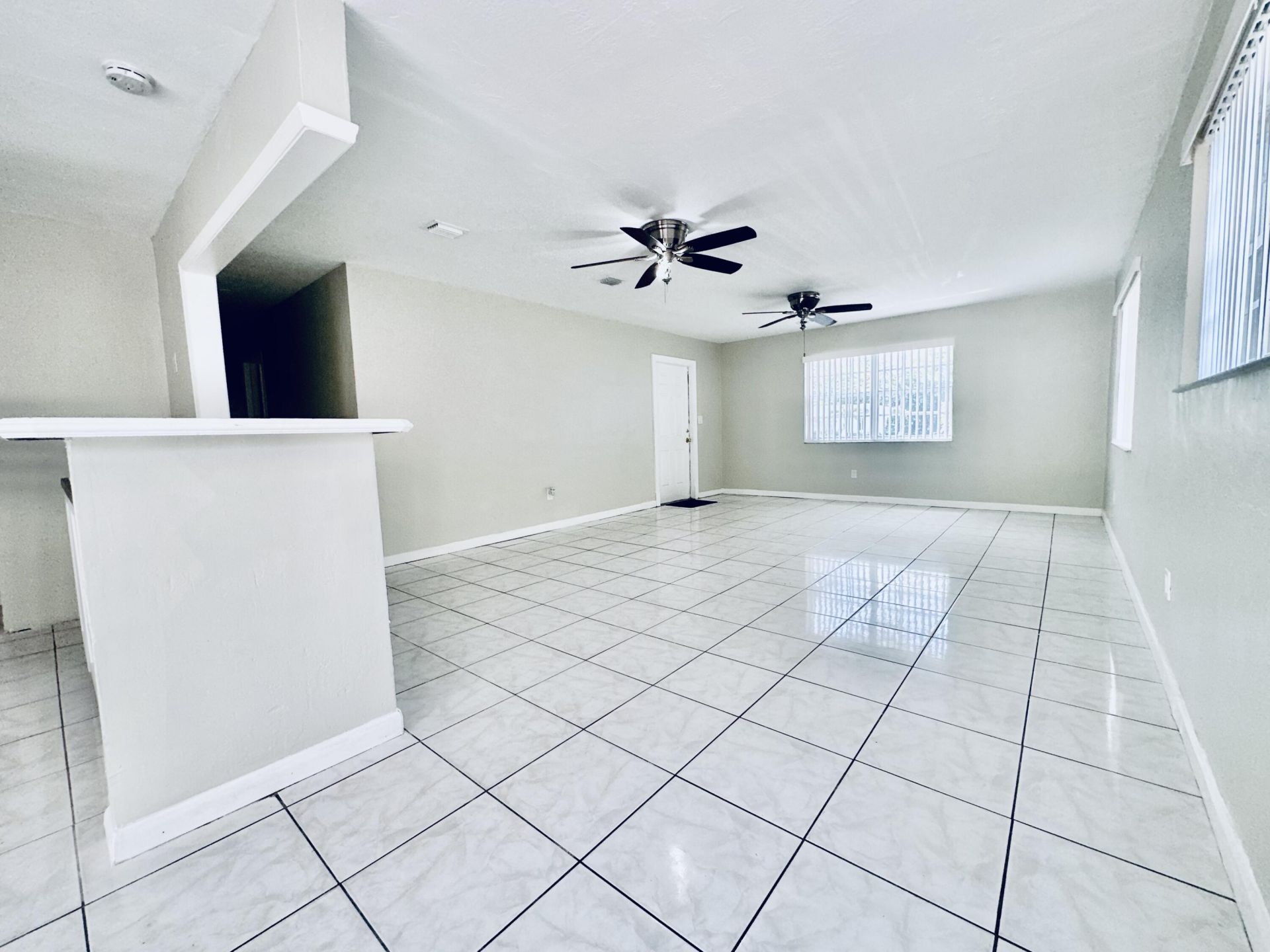 2849 SW 8th Street, Fort Lauderdale, FL 33312 Photo