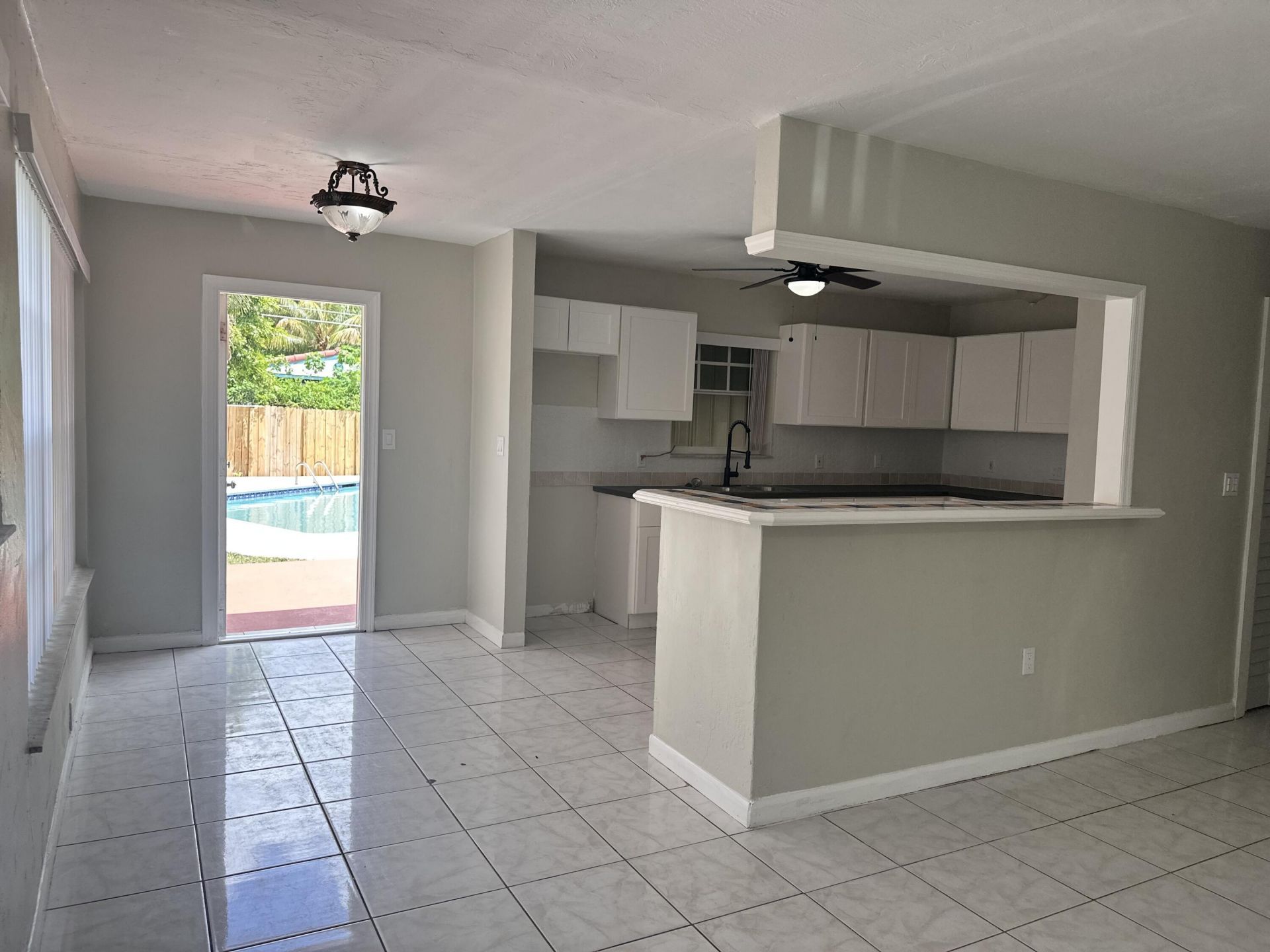 2849 SW 8th Street, Fort Lauderdale, FL 33312 Photo