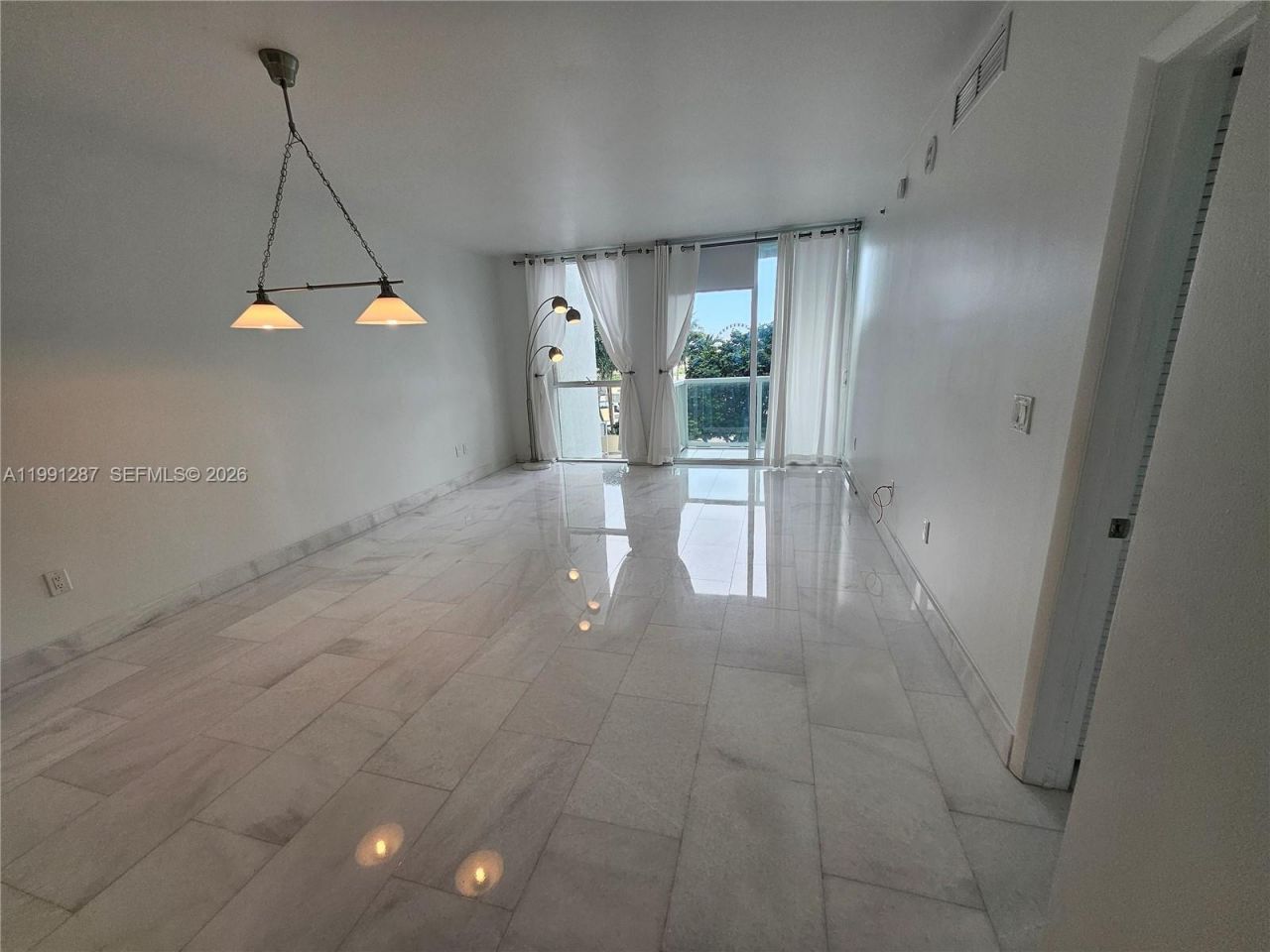 253 NE 2nd St, Unit 905, Miami, FL 33132 Photo