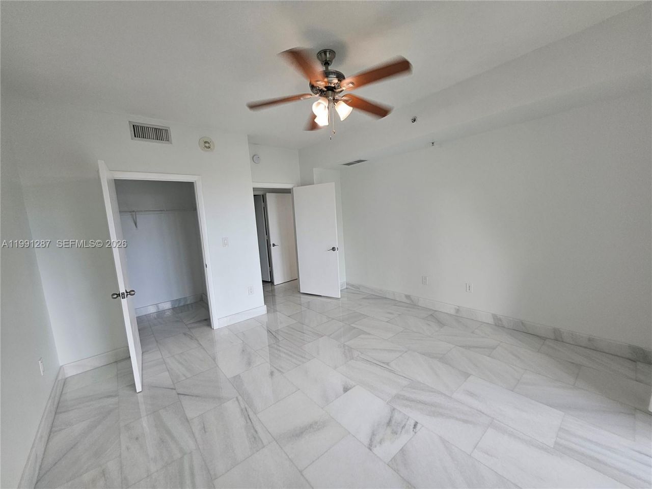 253 NE 2nd St, Unit 905, Miami, FL 33132 Photo