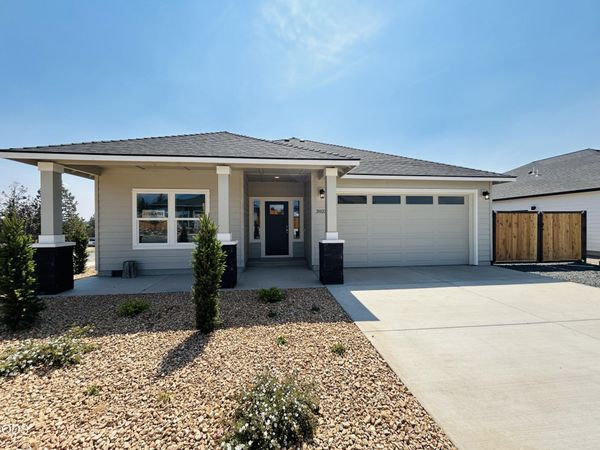 3822 SW Antelope Way, Unit Lot 47, Redmond, OR 97756