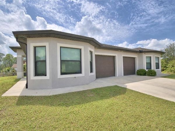 713/715 W 12th ST, LEHIGH ACRES, FL 33972