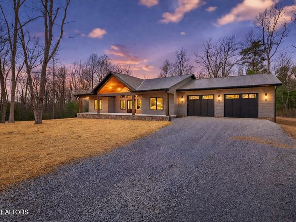 12 Pine Place, Monterey, TN 38574