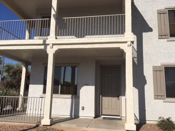 2866 S Brett Street, Gilbert, AZ 85295
