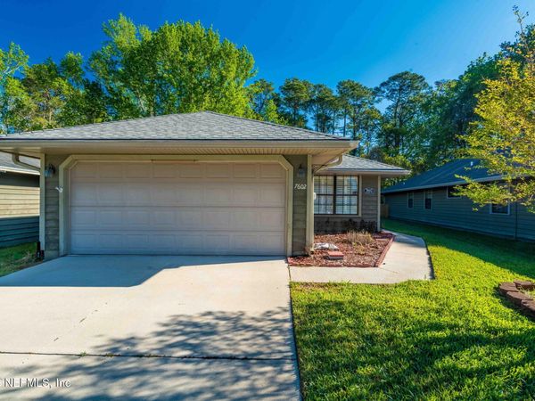 7602 BAYMEADOWS Circle W, Jacksonville, FL 32256