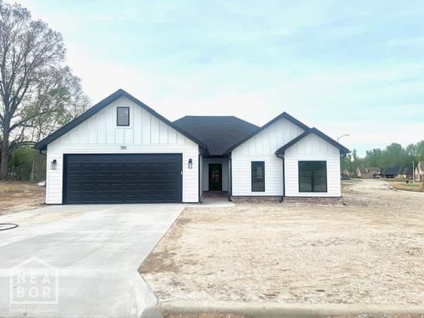 3101 Lynn Drive, Paragould, AR 72450