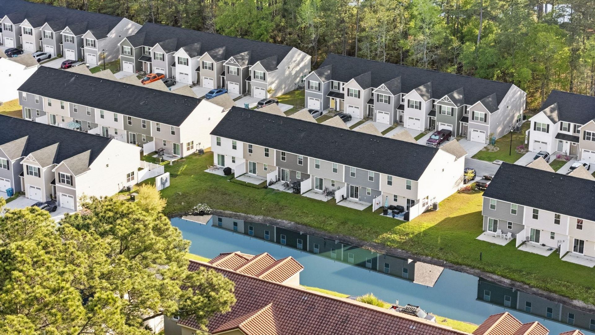 258 Christiana Ln.  Photo 4