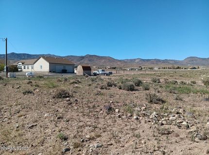 12460 Seneca Road, Stagecoach, NV 89429 Photo