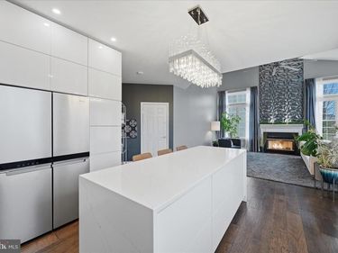 1709 FAIRLEIGH COURT NE, LEESBURG, VA 20176