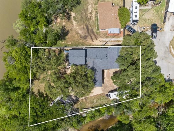 7036 Lotus Trail, Lake Worth, TX 76135