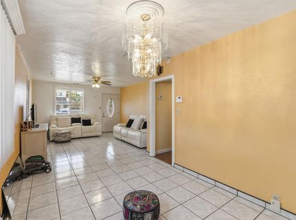 295 E Durian Ave, Coalinga, CA 93210 Photo