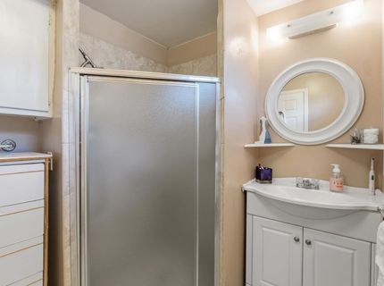 295 E Durian Ave, Coalinga, CA 93210 Photo