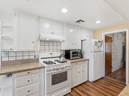 295 E Durian Ave, Coalinga, CA 93210 Photo