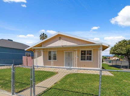 295 E Durian Ave, Coalinga, CA 93210 Photo
