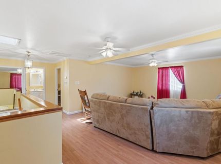 295 E Durian Ave, Coalinga, CA 93210 Photo