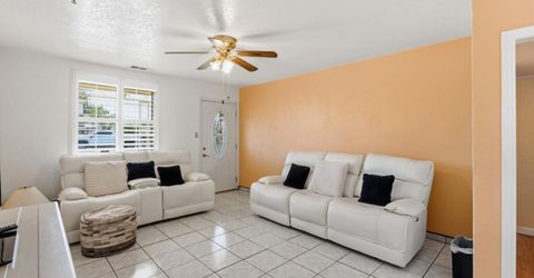 295 E Durian Ave, Coalinga, CA 93210 Photo