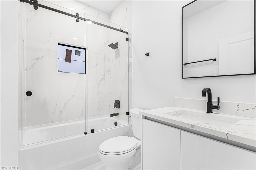 1630 NE 17th Ter, Cape Coral, FL 33909 Photo