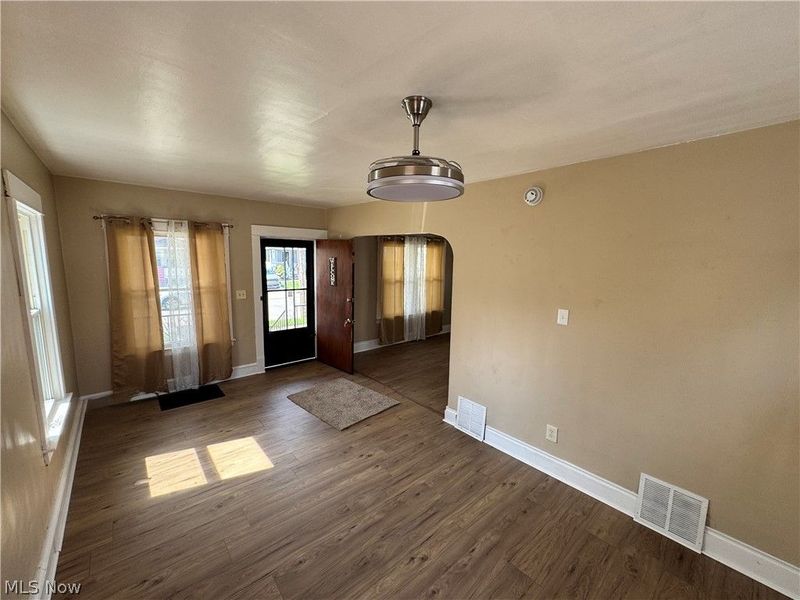 3059 W 111th Street, Cleveland, OH 44111 Photo 10