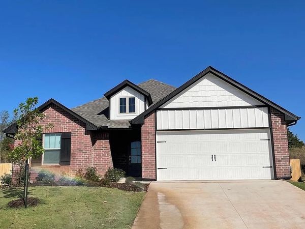 8209 Lambert Way, Edmond, OK 73034