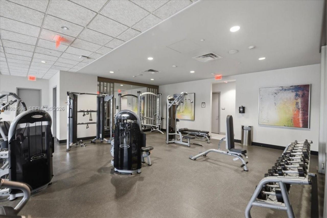 5300 Paseo Blvd , Unit 1803, Doral, FL 33166 Photo