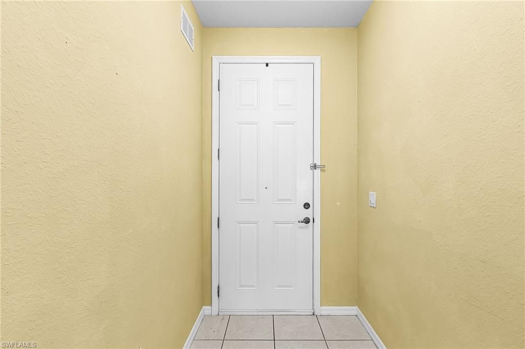 1137 Van Loon Commons Cir , Unit 203, Cape Coral, FL 33909 Photo