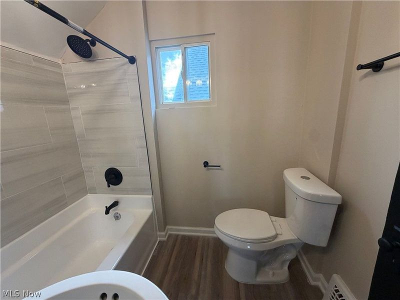 3622 Cecilia Avenue, Cleveland, OH 44109 Photo 28