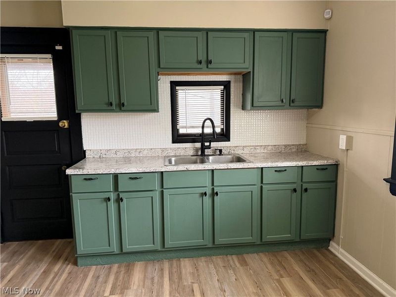 3622 Cecilia Avenue, Cleveland, OH 44109 Photo 7