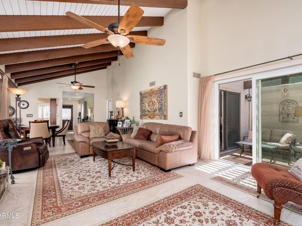 2810 N 61ST Place, Scottsdale, AZ 85257