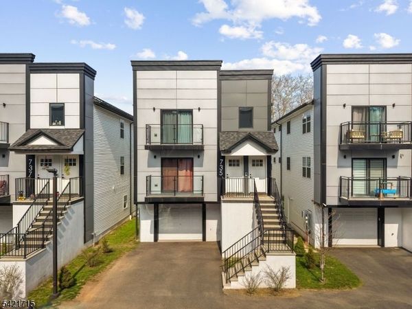 735 Seaport Dr, Unit 2, Elizabeth, NJ 07201