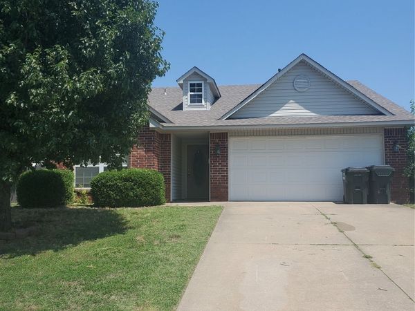 11209 N 120th East East Avenue , Owasso, OK 74055