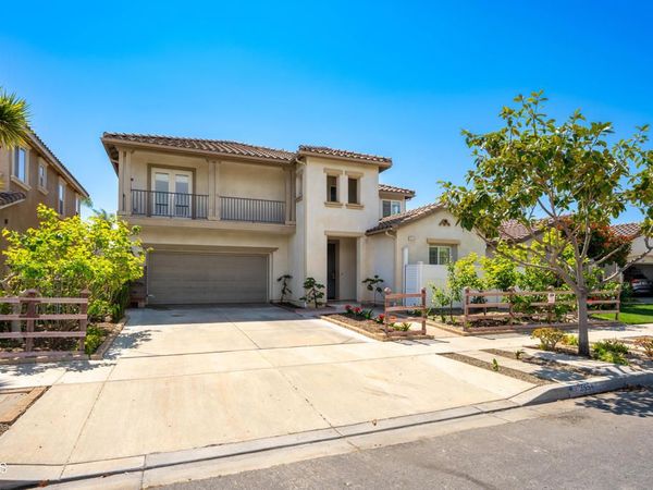 3554 Dunkirk Drive , Oxnard, CA 93035