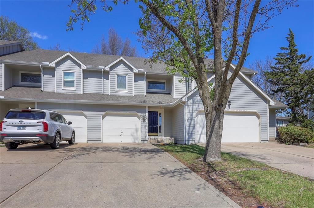 10812 W 116th Street, Overland Park, KS 66210 Main Photo