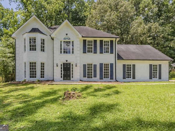 1056 Retner Drive SW, Mableton, GA 30126