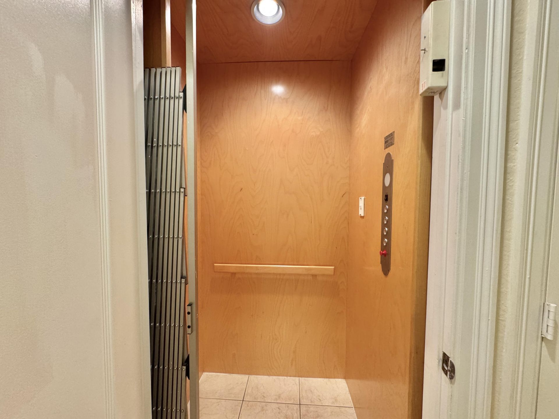 531 S Federal Highway, Unit 15, Lake Worth Beach, FL 33460 Photo