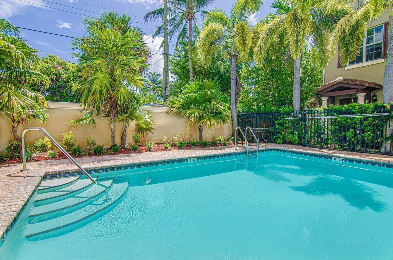 531 S Federal Highway, Unit 15, Lake Worth Beach, FL 33460 Photo