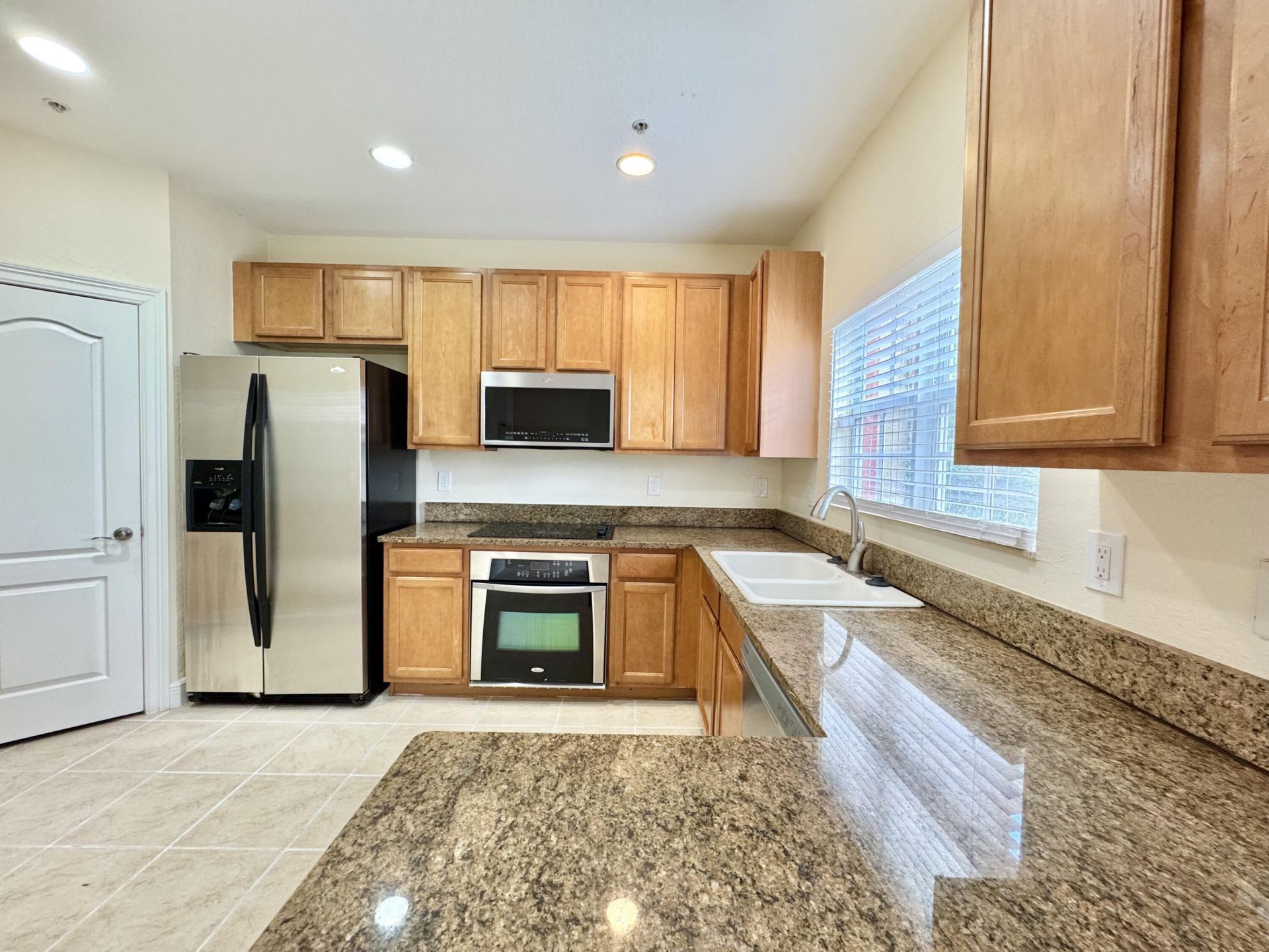 531 S Federal Highway, Unit 15, Lake Worth Beach, FL 33460 Photo