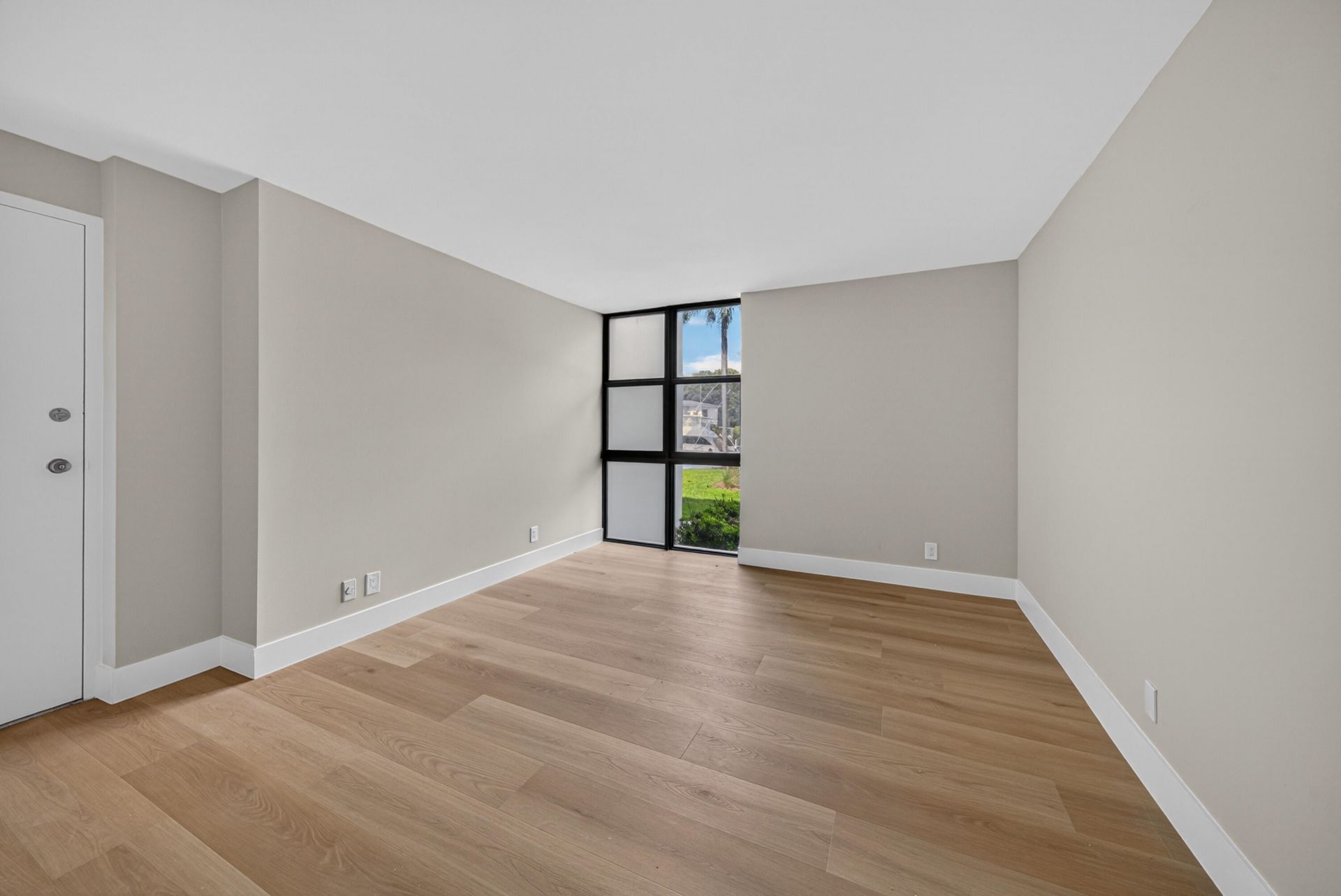 1301 River Reach Drive, Unit 110, Fort Lauderdale, FL 33315 Photo