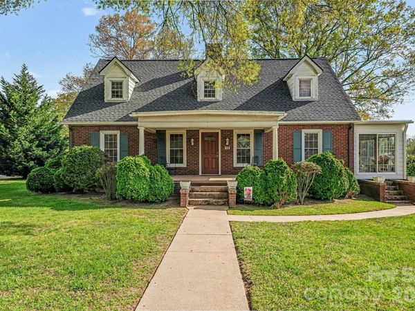 614 W Ridge Avenue , Landis, NC 28088