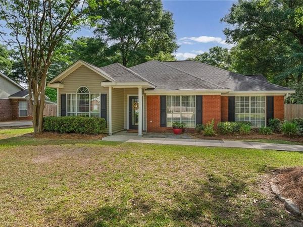 5201 Southern Oaks Trail, Grand Bay, AL 36541