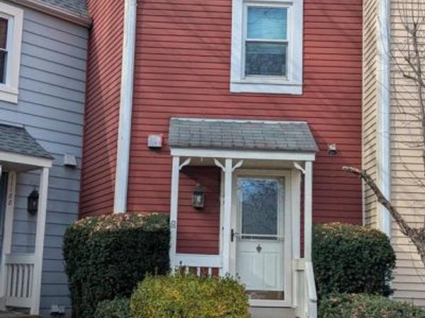 11186 SILENTWOOD LANE, RESTON, VA 20191